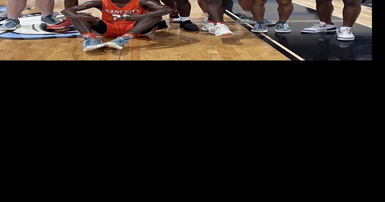 Nature Coast Basketball Christmas Tournament 2022 Teams Playing Nature Coast Finishes In Second Place In Holiday Tournament | News |  Suncoastnews.com