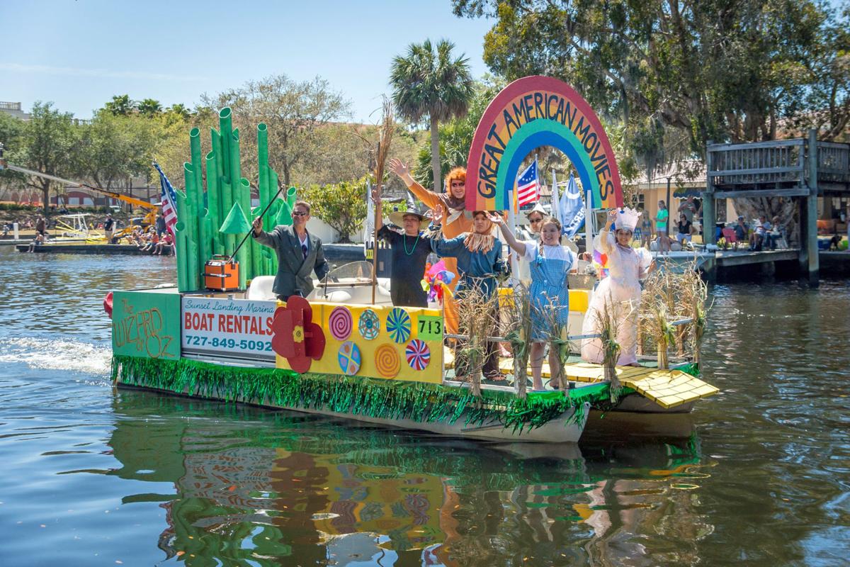 Boat Parade To Anchor Chasco Fiesta Weekend News Suncoastnews Com