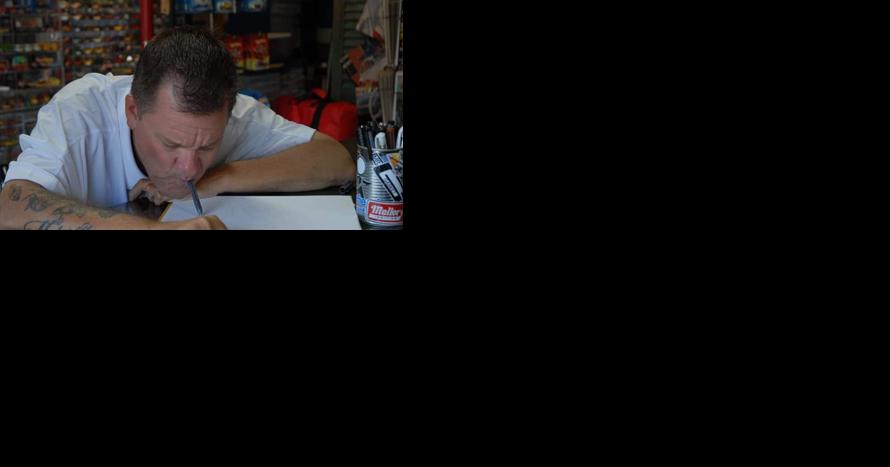 Creativity helps Tarpon Springs artist turn off pain, pressure of being disabled - Vimarsana News