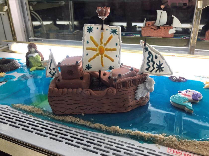 Weeki Wachee Candy Company Bakery & Café | Business ...