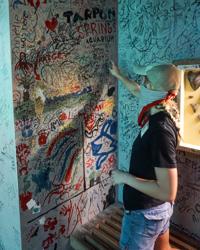 Tarpon Springs Aquarium-5.jpg