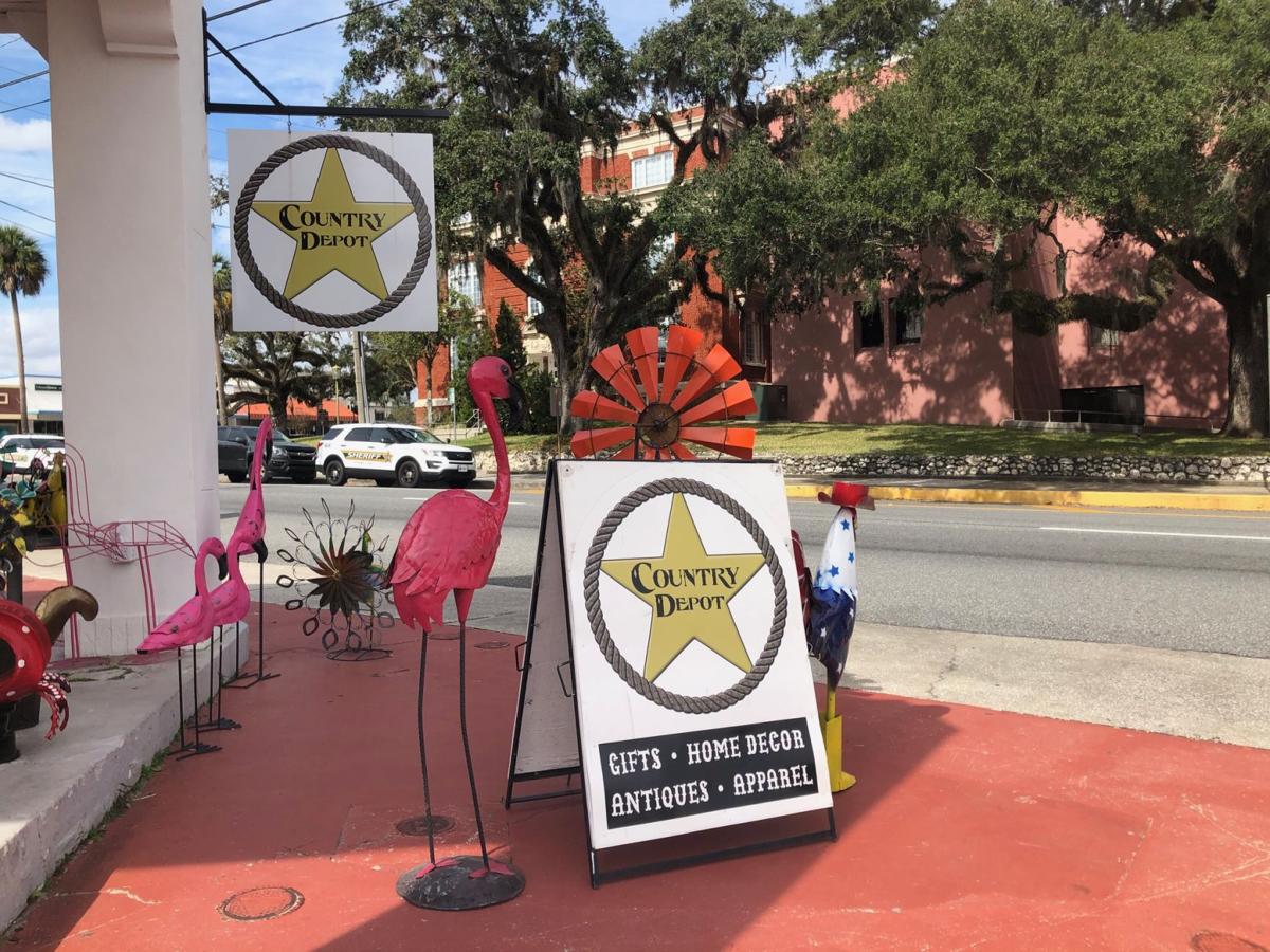 Brooksville store offers a variety of decorative item Business