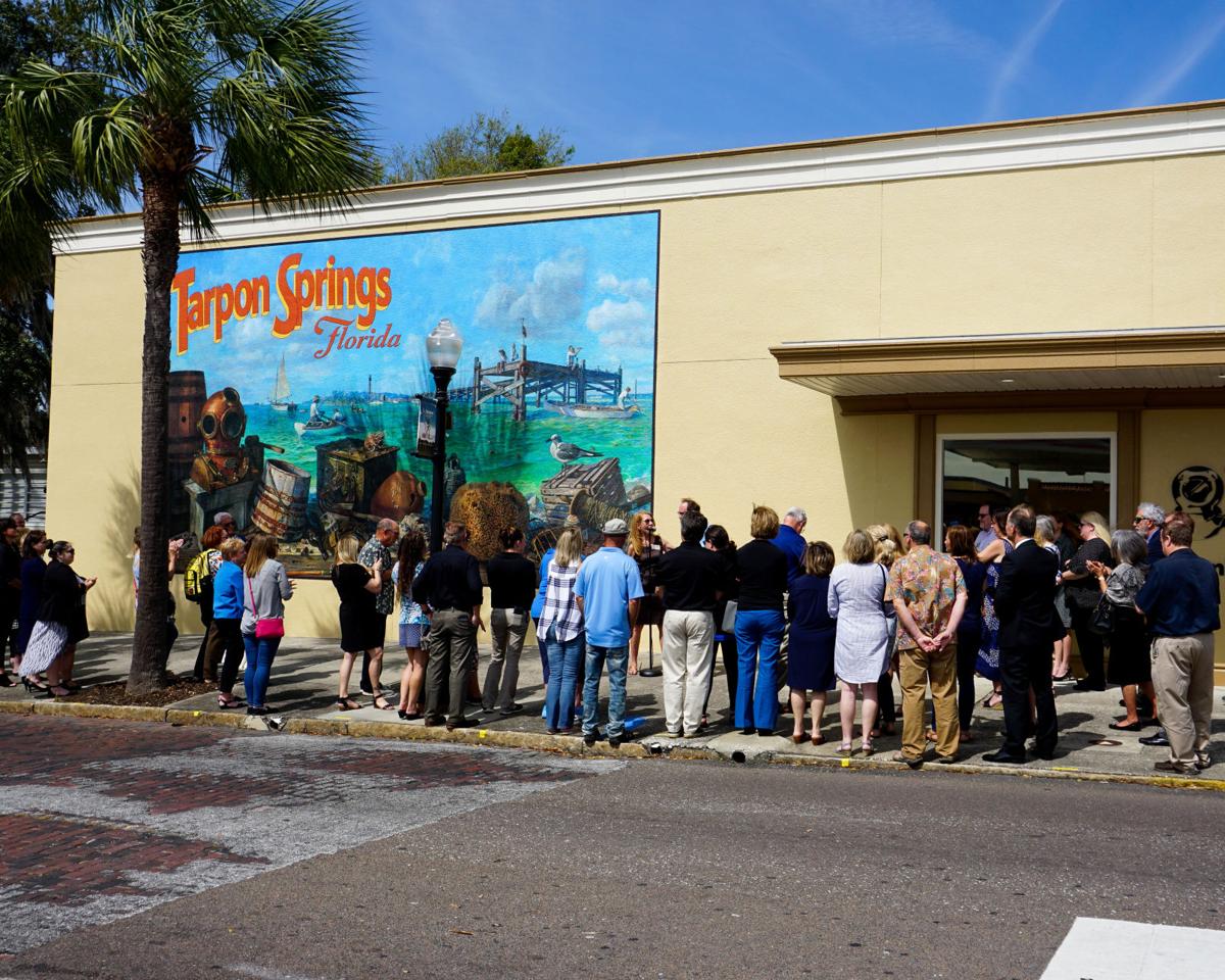Tarpon Chamber unveils Christopher Still mural News