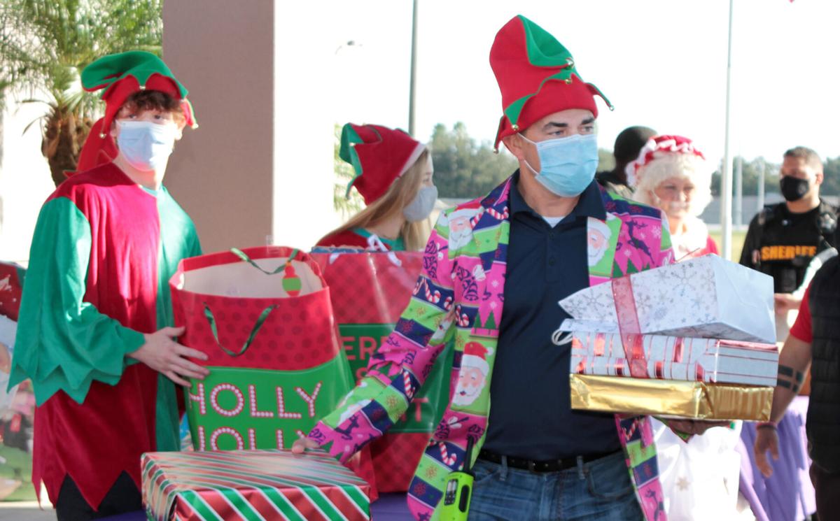 YXMAS2.jpg