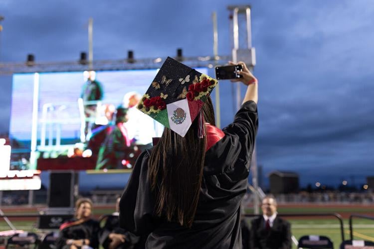 437 seniors graduate from Sunnyside High School Graduation