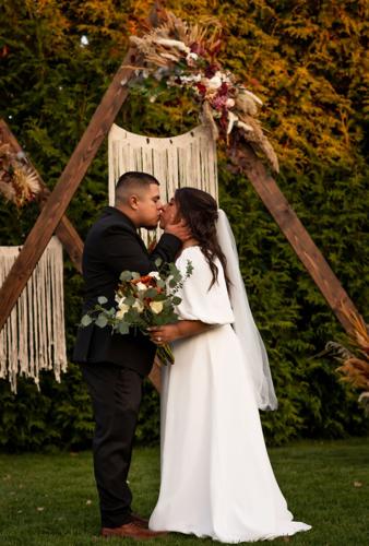 Shania (Valencia) and Nicolas Rocha
