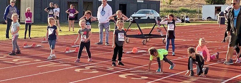 kids track and field shoes