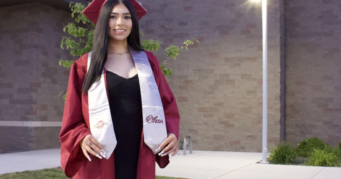 Destiny Rasco Destiny Arroyo | Graduation | sunnysidesun.com