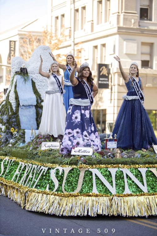 2019-20 Miss Sunnyside Court makes debut