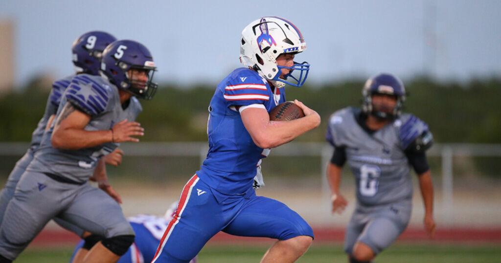 First-place Ira shuts out Highland in season finale