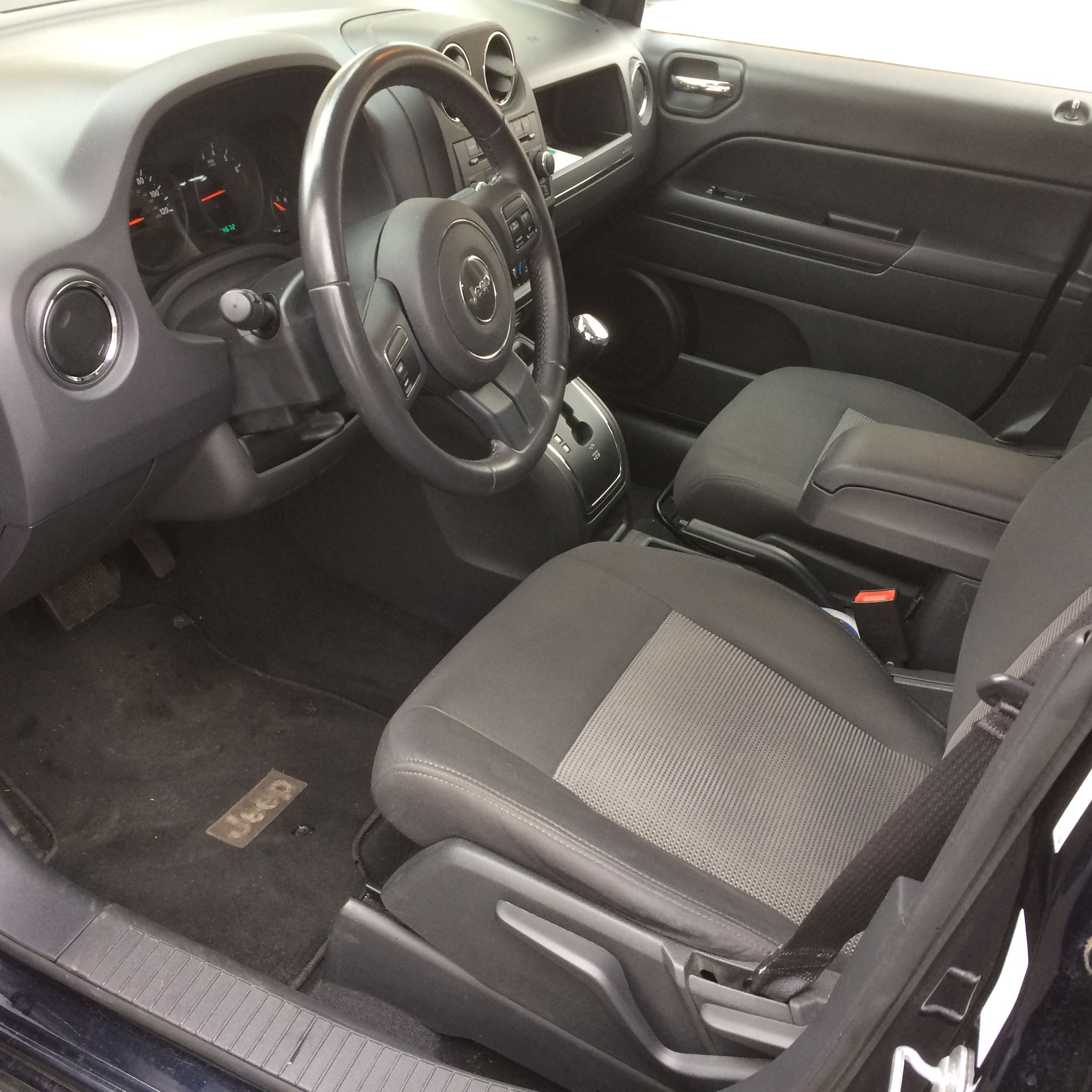 2011 Jeep Compass Low Mileage Interior Exterior Like New