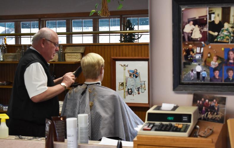 Barbershop in Chanhassen, Book a Haircut Near You