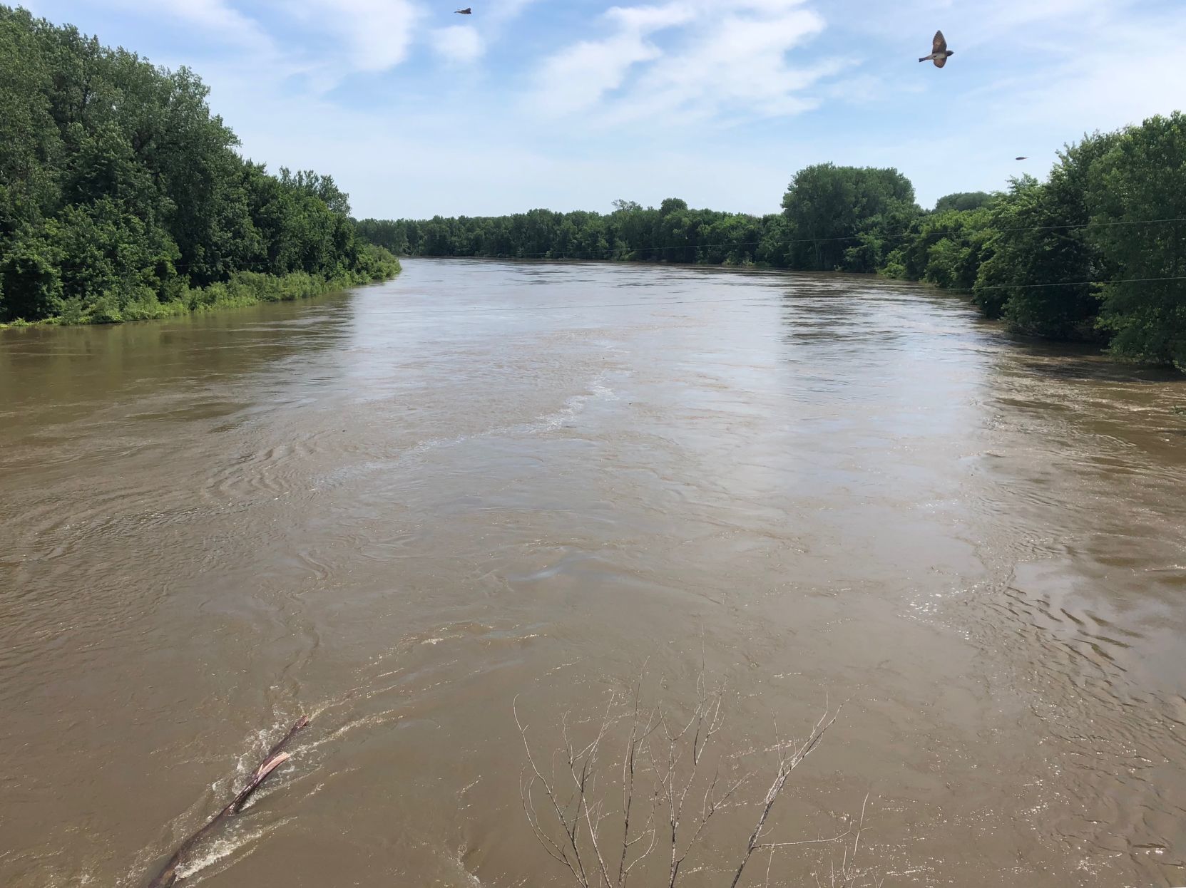 More traffic as the Minnesota River continues to flood this week