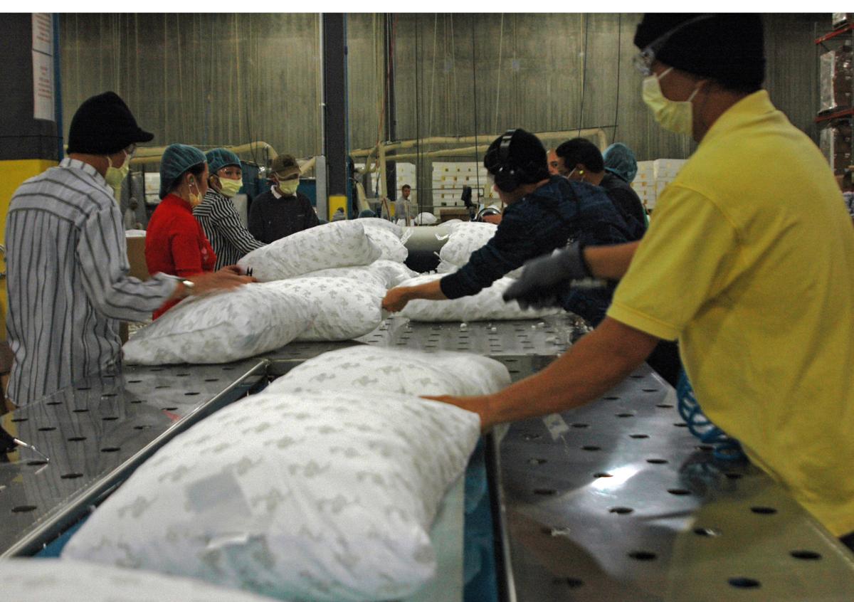 pillow pet factory