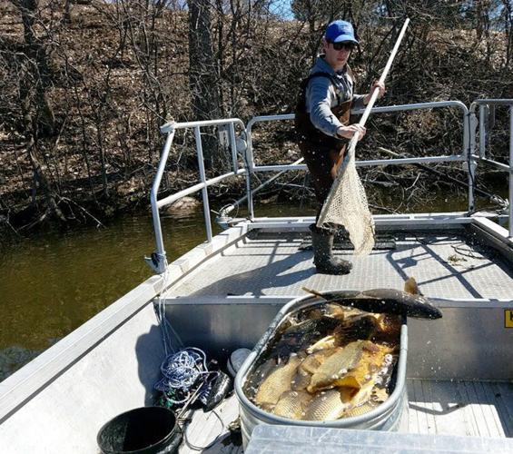 Fishermen remove 5,500 pounds of carp from Prior Lake, Prior Lake News