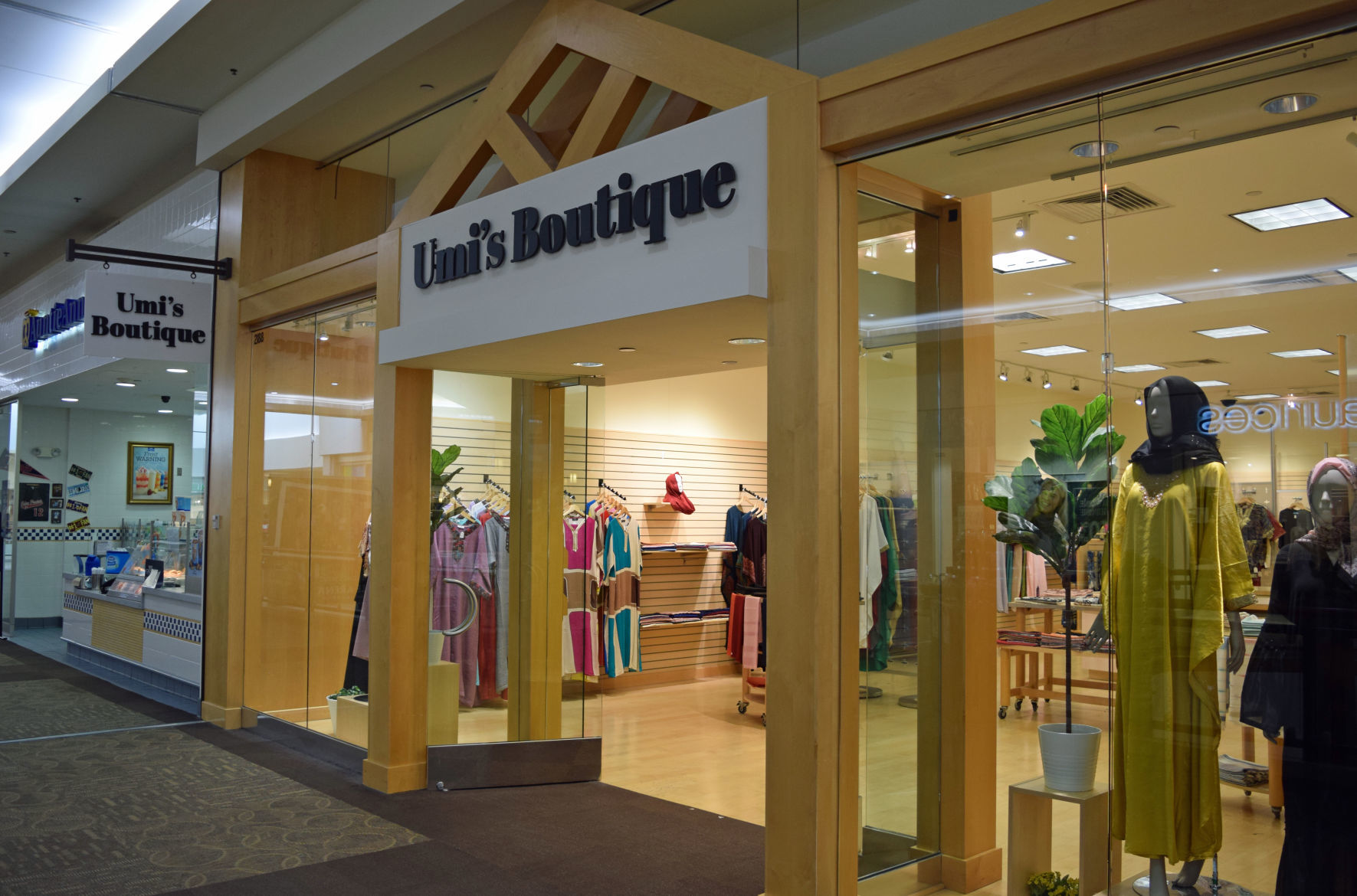 Umi s Boutique brings modest fashion to Eden Prairie Center Eden