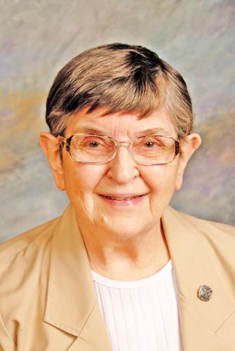 Obituary for Sister Vianney Saumweber, SSND