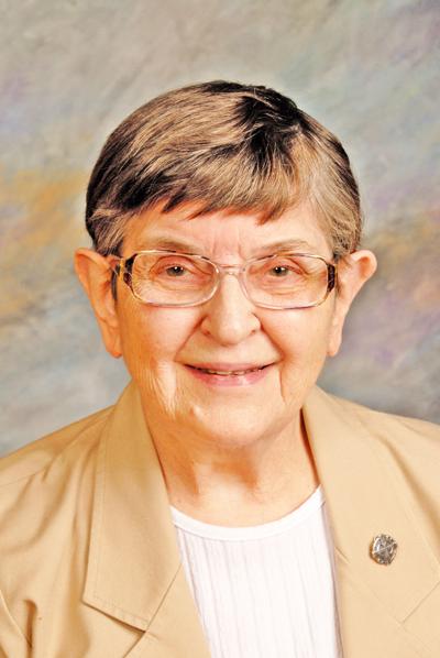Obituary for Sister Vianney Saumweber, SSND