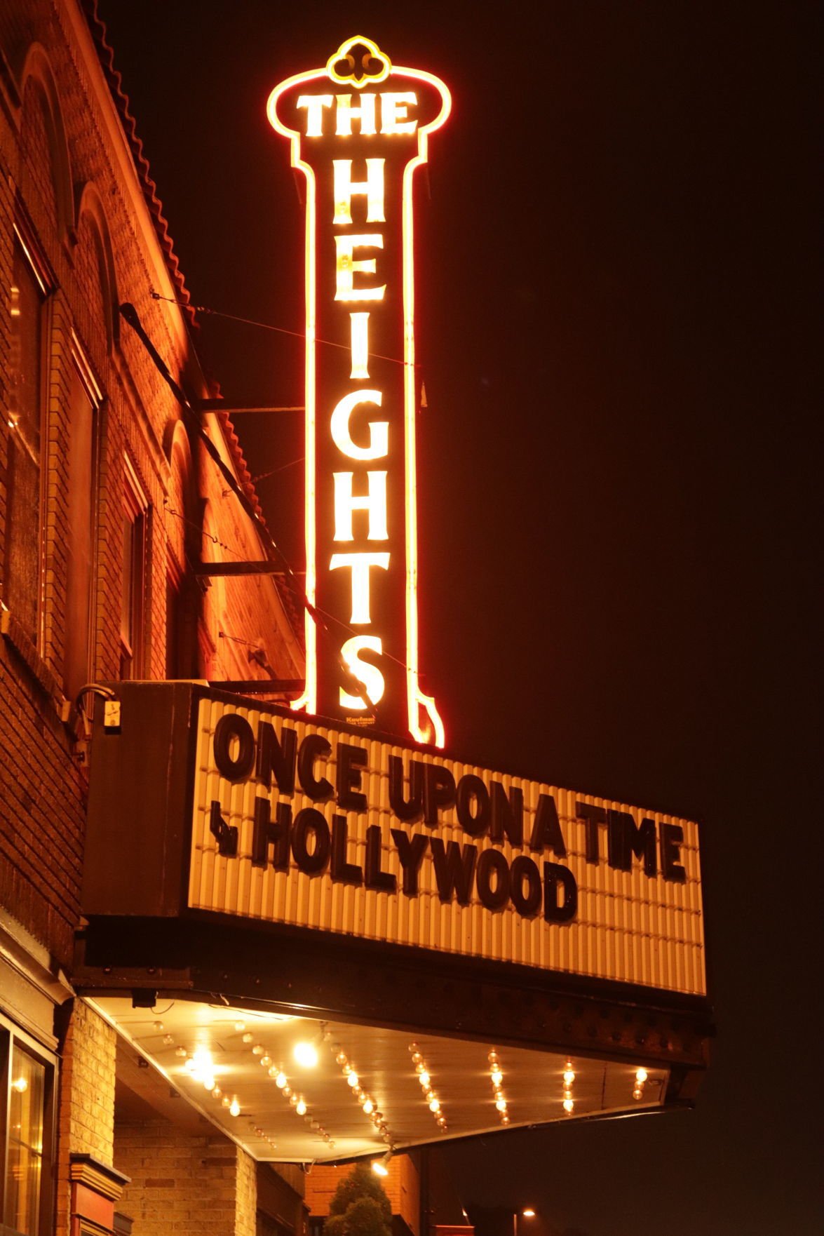 The Heights Theater Is A Trip To The Movies And The Past Entertainment Swnewsmediacom