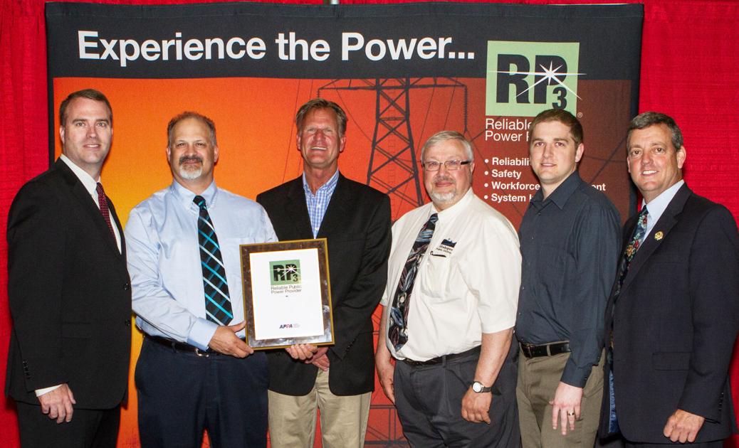shakopee-public-utilities-gets-highest-service-award-local