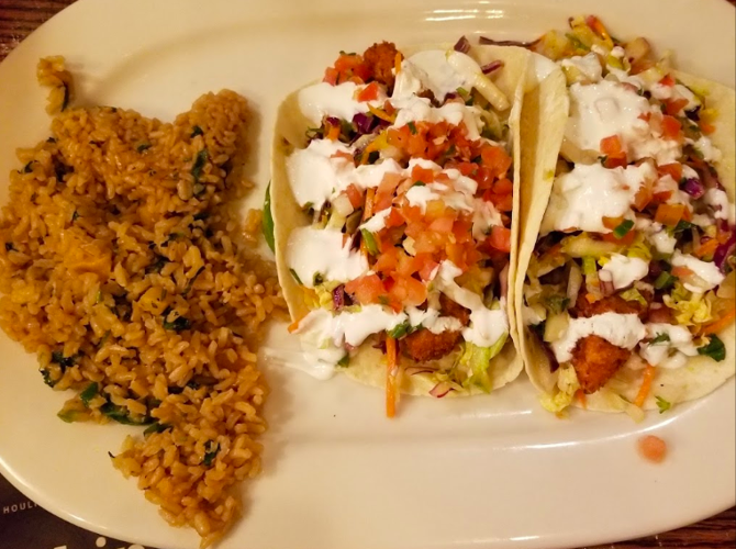 Houlihan's Restaurant and Bar Tacos