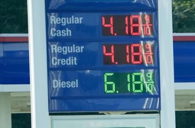 Gas prices seen over $4 a gallon for reguar and over $6 for diesel in Starr, S.C.