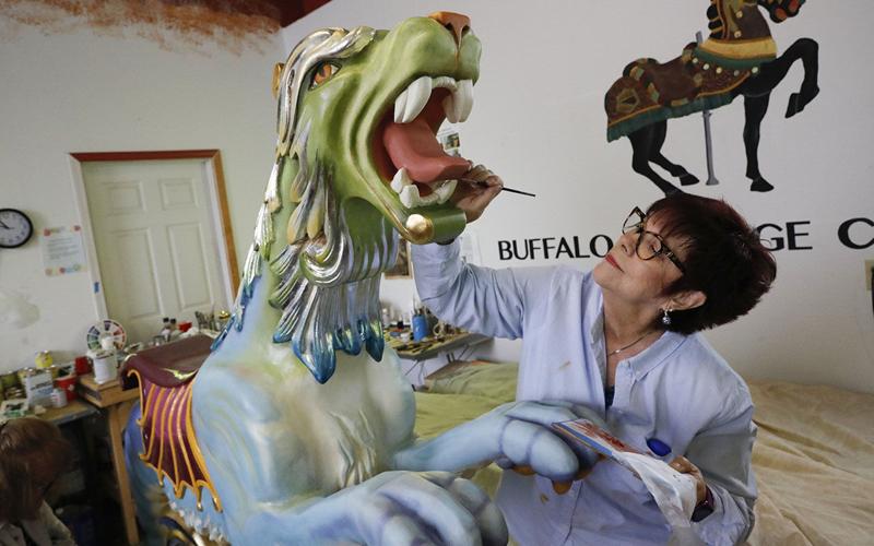 LOCAL BUFFALO HERITAGE CAROUSEL GEE