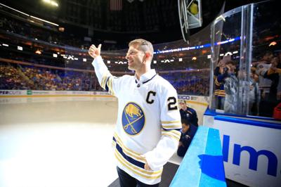 Pominville-Sports-Scull-Sabres-Blue Jackets Pominville