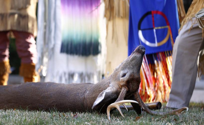 20211125_MET_TRIBUTE_AWE02