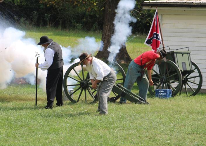 092326-smy-news-Reenactment-p1.jpg