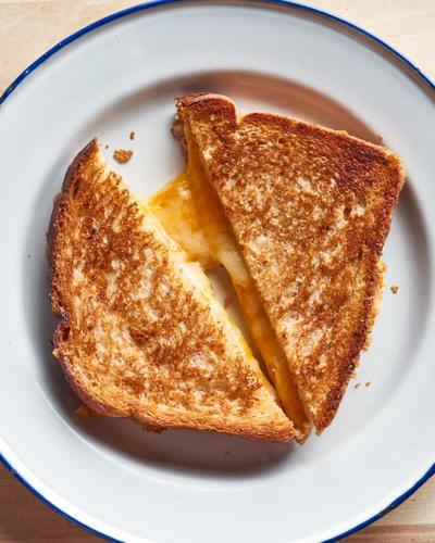 entree-grilled-cheese-20210426