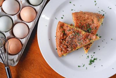 Bacon and gouda frittata