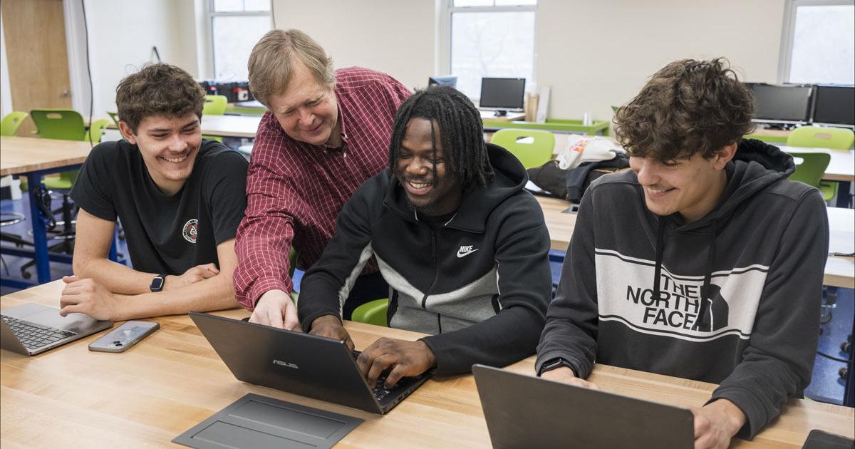 Patrick Hentry Using A Computer Emory & Henry launches Computer Science program to prepare students for ...