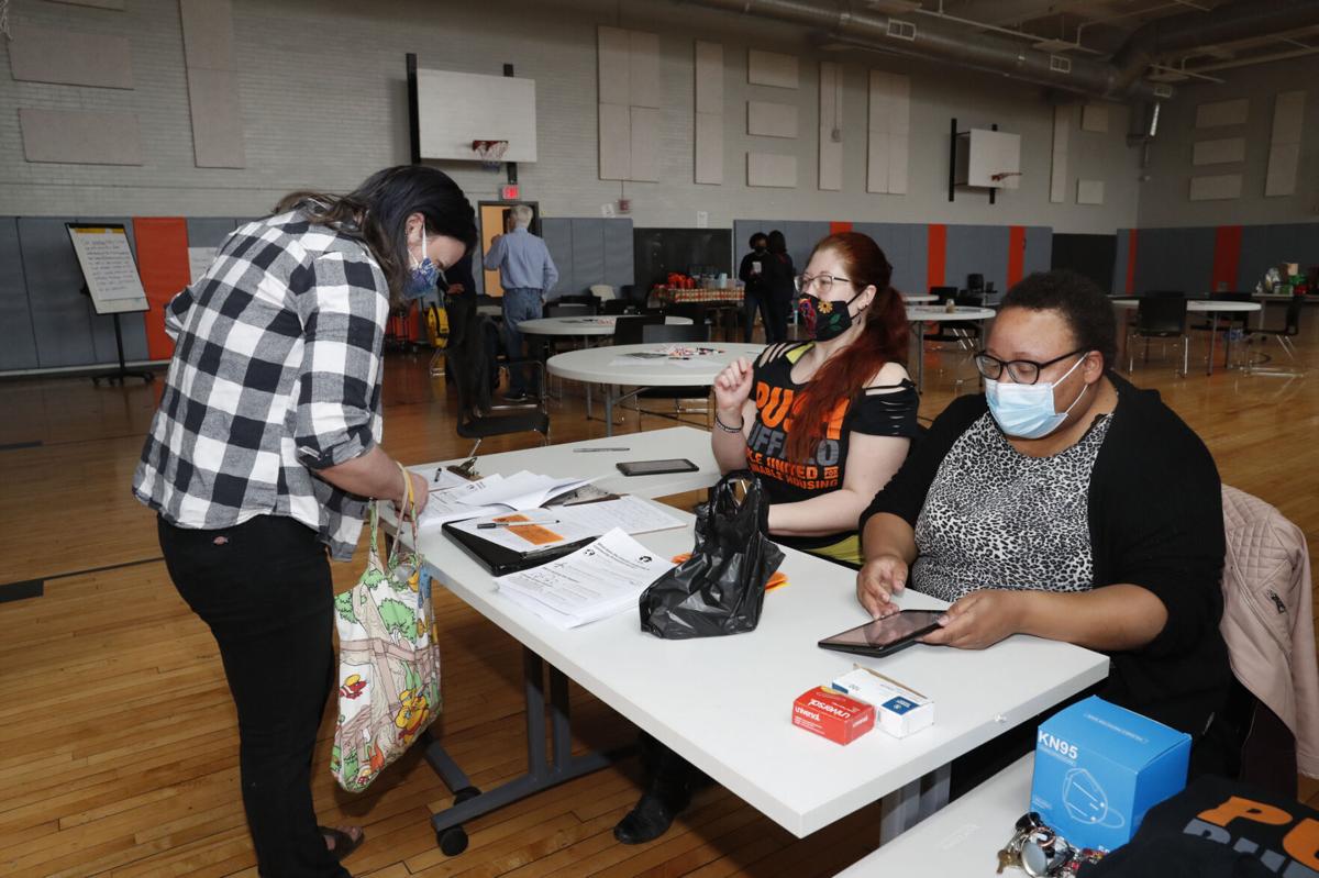 Teach-in by PUSH Buffalo to prepare for a state climate change hearing