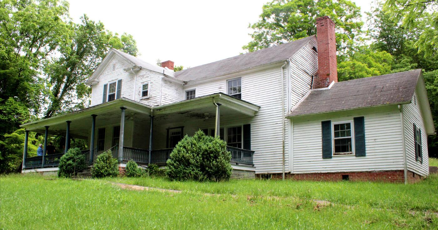 Saltville's historic Stuart house to be sold - Vimarsana News
