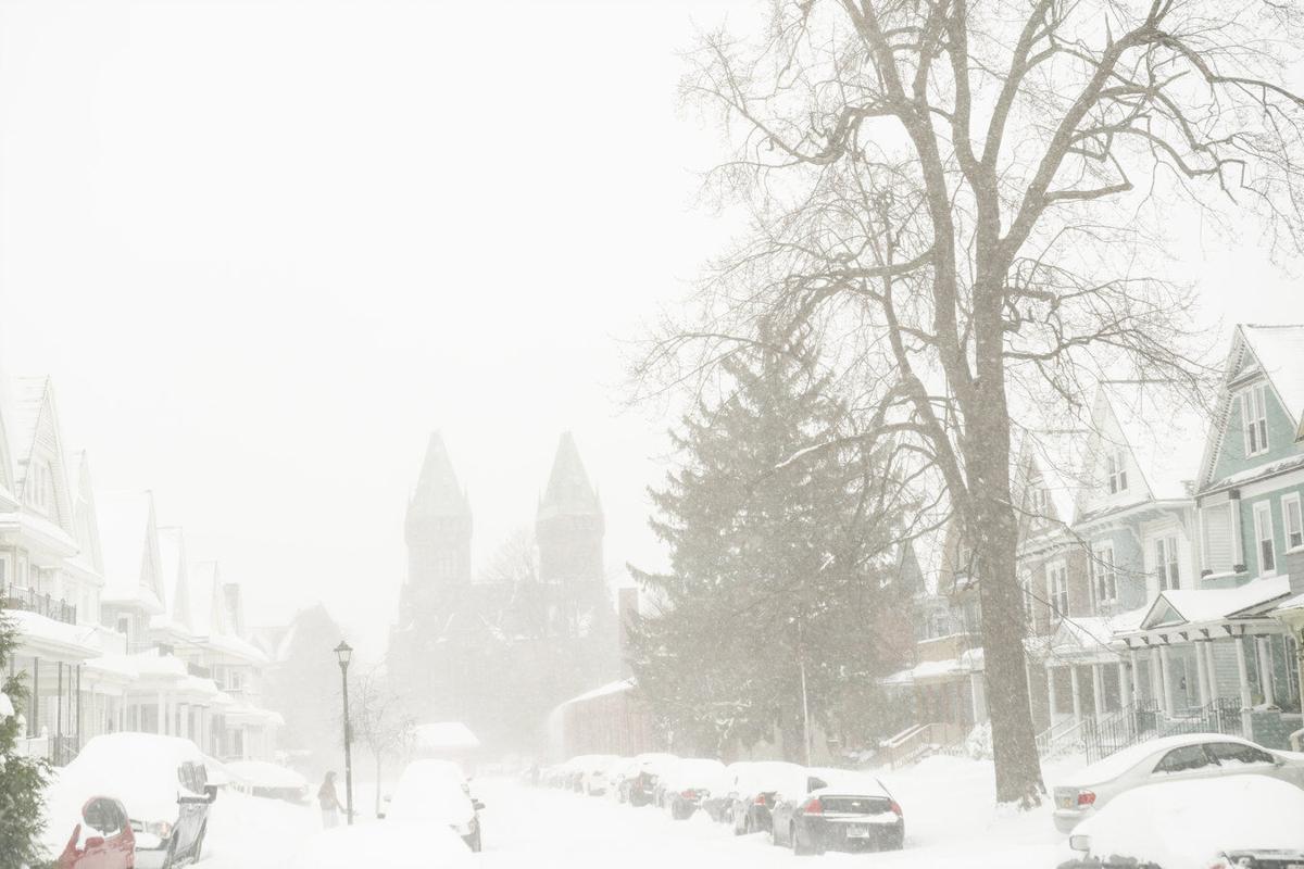 Hotel Henry through the snow