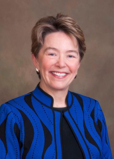 Deborah Oswalt Headshot