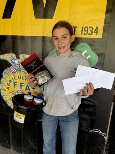 050926-smy-news-FFAHorseShow-p10.jpg