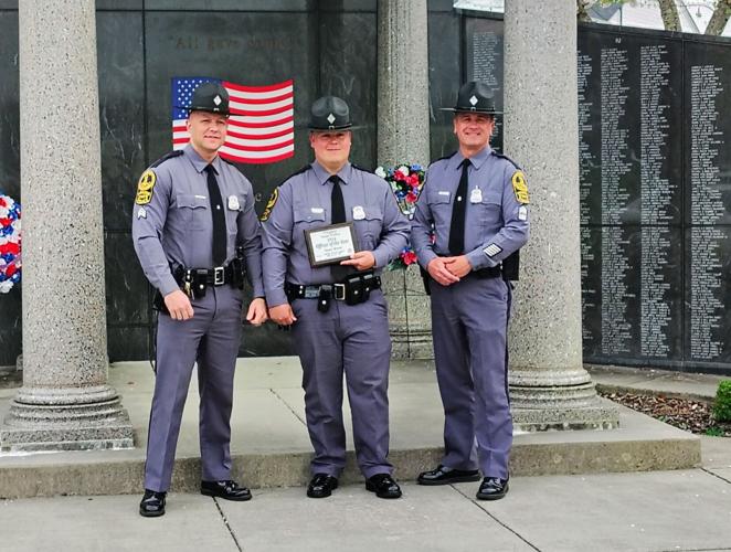 050725-smy-news-main-OfficeroftheYear-p1