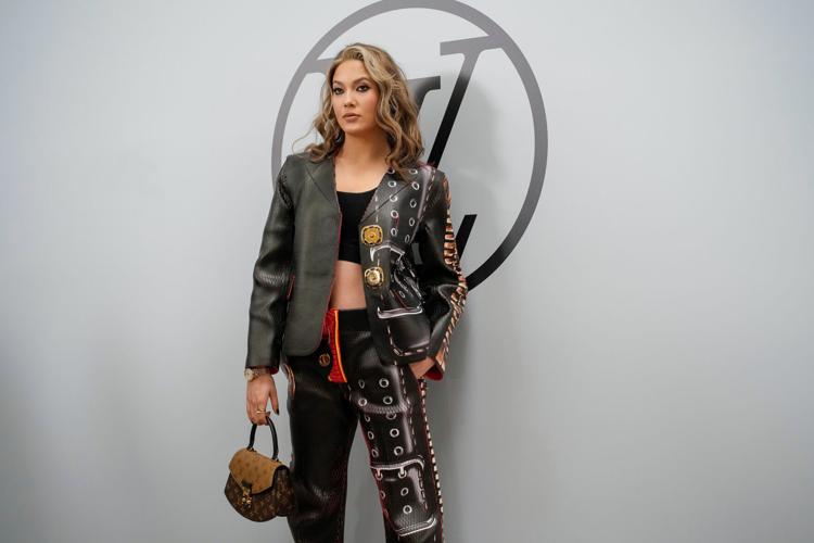 Eileen Gu Freestyle Skiing