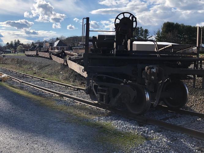 RR Train Derail 1