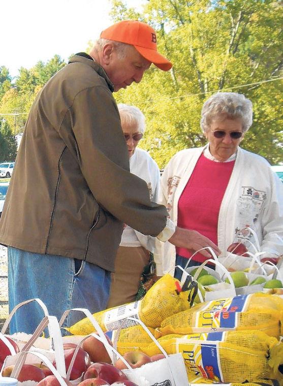 Food vendors to fill Bland County Festival of Leaves