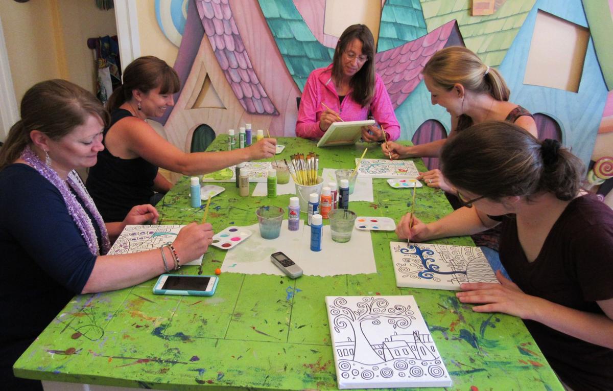 Paper Moon Studio S Do It Yourself Painting Workshops Offer