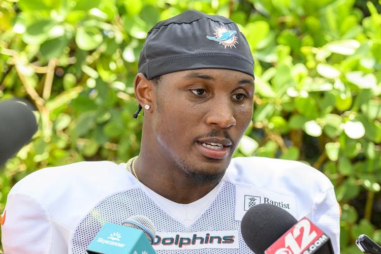 NFL: AUG 20 Giants-Dolphins Joint Practice
