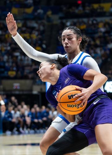 20260321_dnr_JMU-UK NCAA WBKB_22 (DN-R Inside)