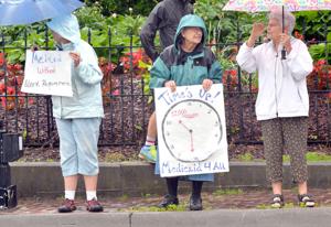 Group rallies for Medicaid expansion in Abingdon