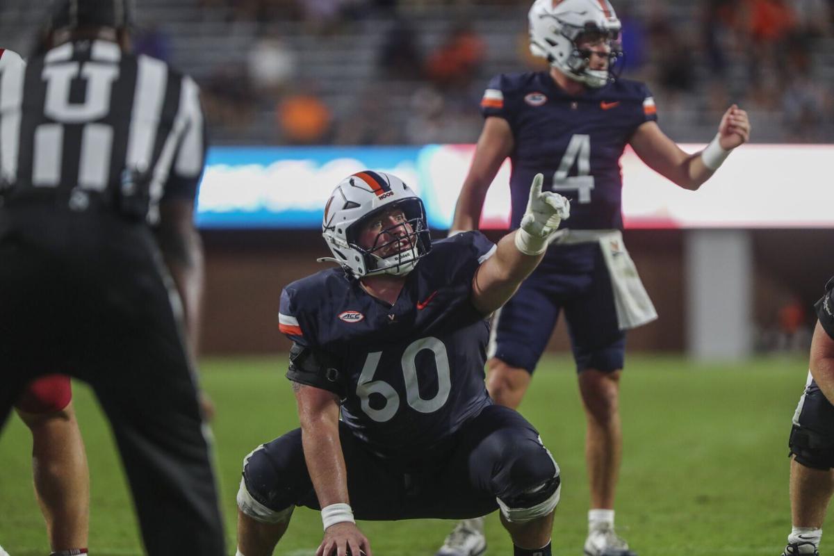 UVaVStanfordFball'25-20.jpg