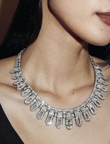 TS-HDY-NEIMANMARCUS-GIFT-IDEAS-2-MCT