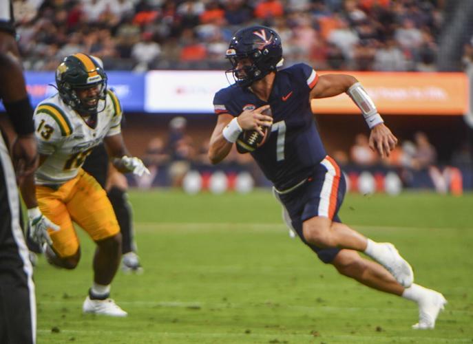 091226-cdp-sports-uvafb-nsu-12.JPG