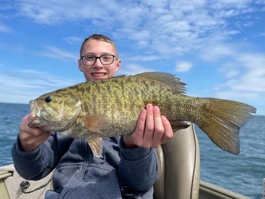 nathan rutkowski lake erie smallmouth bass